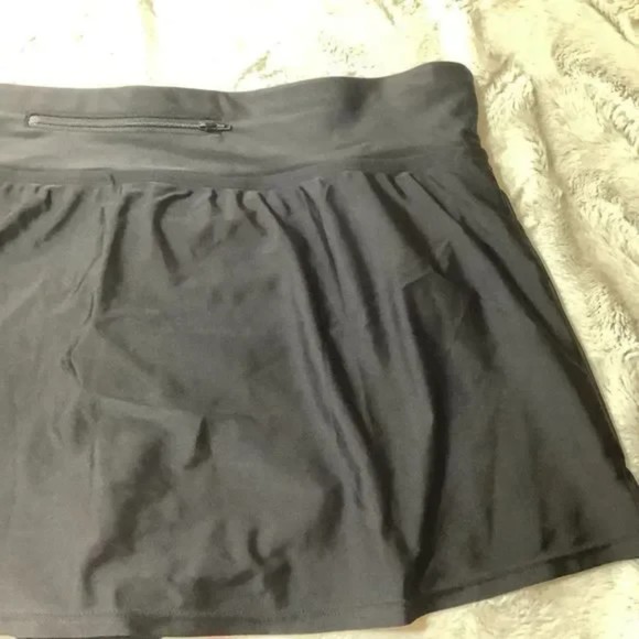 reebok black bikini bottom with attached skirt size 18 - Picture 4 of 8